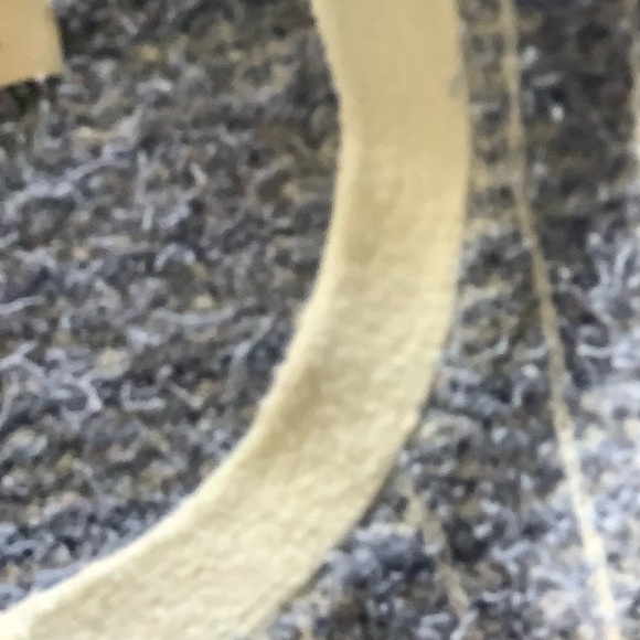 Laura, Short Bolero cardigan. - Picture 6 of 7